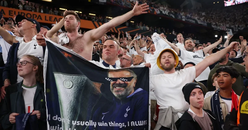 İngiliz medyası, Postecoglou yu kahraman ilan etti