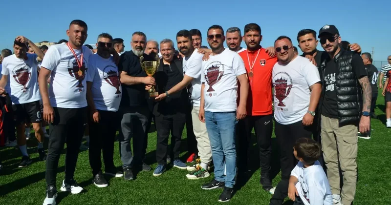 Şampiyon takım ligden çekilme kararı aldı