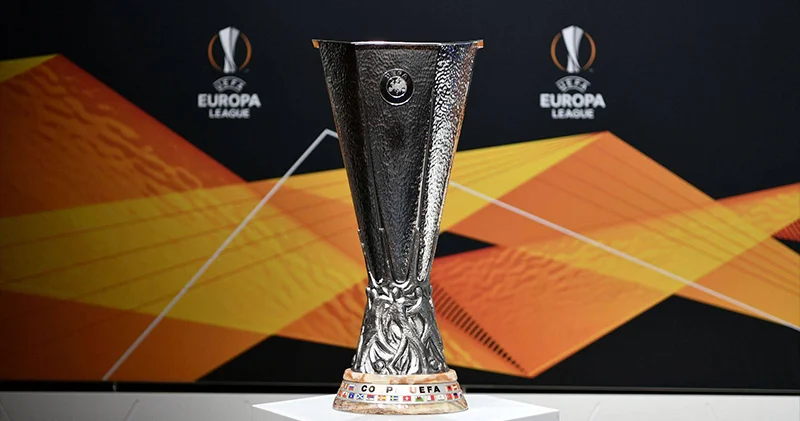 UEFA Avrupa Ligi nde sezonun takımı açıklandı: Şampiyondan 4 isim listede