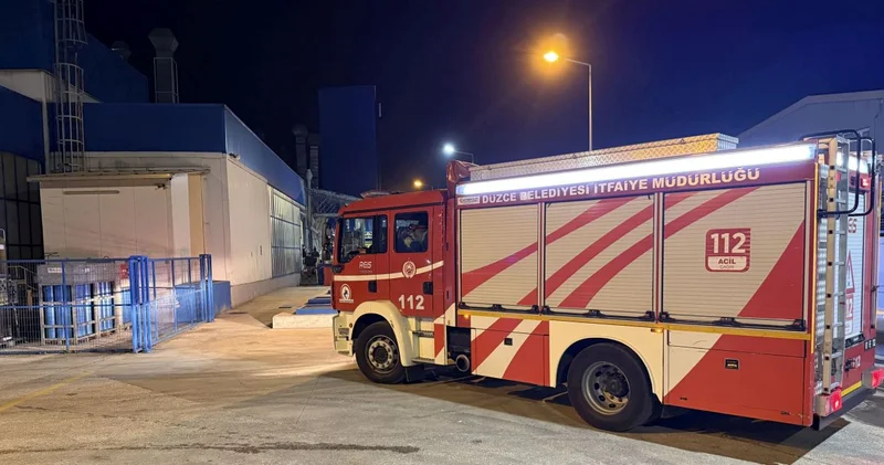 Düzce OSB’de yangın: Ekipler alevlere müdahale etti