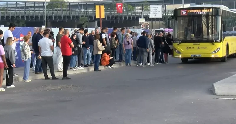 İstanbul da grev yapan özel halk otobüsü şoförleri İBB ile anlaştı! Otobüsler sefere çıkacak
