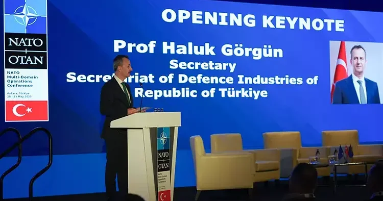 Ankara’da NATO konferansı... Çoklu ortamda harekât