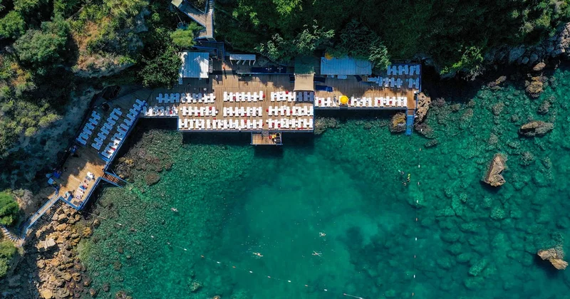 Antalya nın 5 falez plajı Mavi Bayrak aldı Sözcü Gazetesi