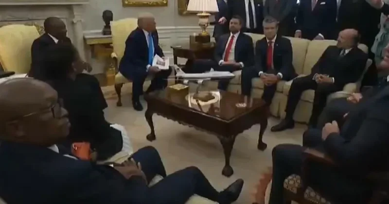 Trump ı çıldırtan soru! Gazeteciyi salondan kovdu Sözcü Gazetesi
