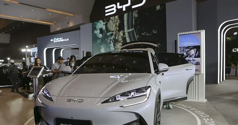 Çinli BYD den bir ilk: Avrupa da Tesla yı solladı Sözcü Gazetesi