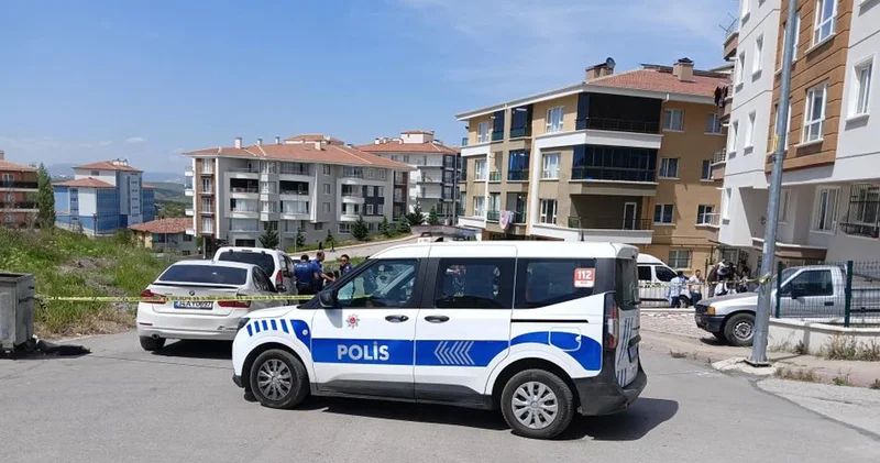 Ankara da 14 yaşındaki kız çocuğu başından silahla vurulmuş halde ölü bulundu