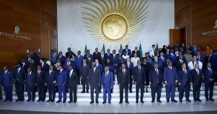 Afrika Birliği ve ECOWAS, kıtadaki barış ve güvenlik gündemiyle bir araya geldi