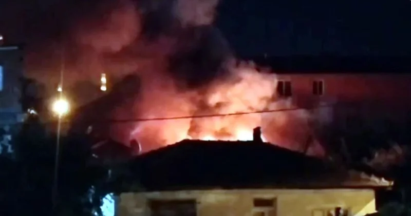Edirne deki yangında 3 evde hasar oluştu Güncel haberler