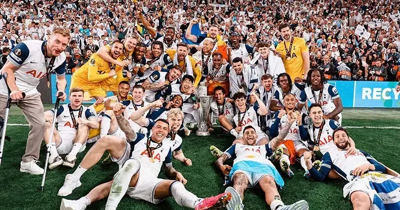 Premier Lig’de sıkıntılı günler geçiren Tottenham’ın Avrupa Ligi zaferi