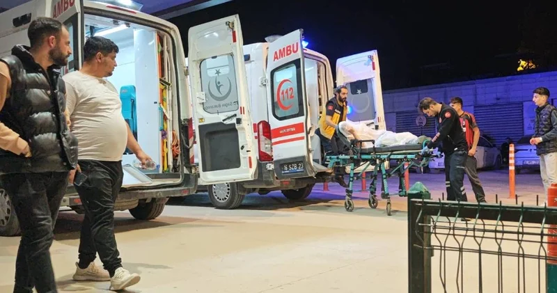 Parkta çıkan kavgada 16 yaşındaki 2 çocuk bıçaklandı