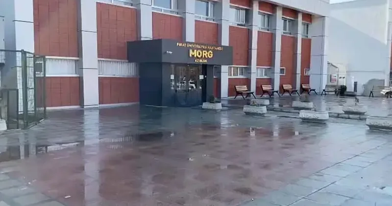 Elazığ da KKKA şüphesiyle tedavi gören hasta öldü