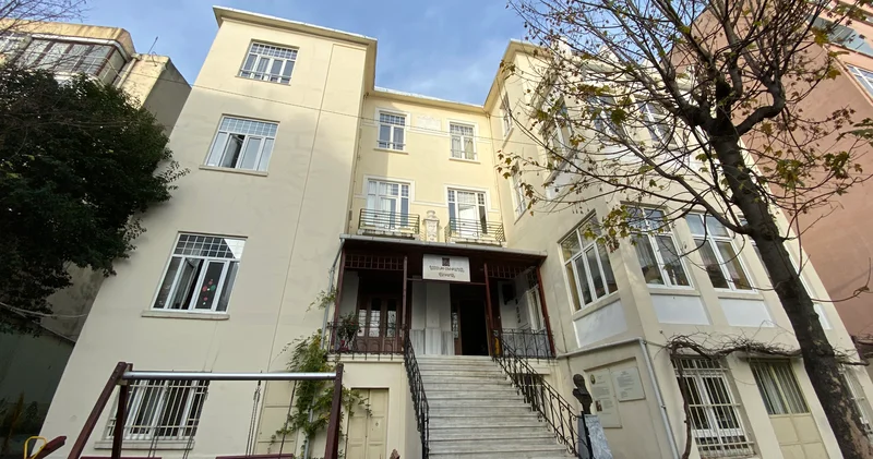 Bomonti Mıhitaryan binası güçlendiriliyor. Vakıf yönetimi: