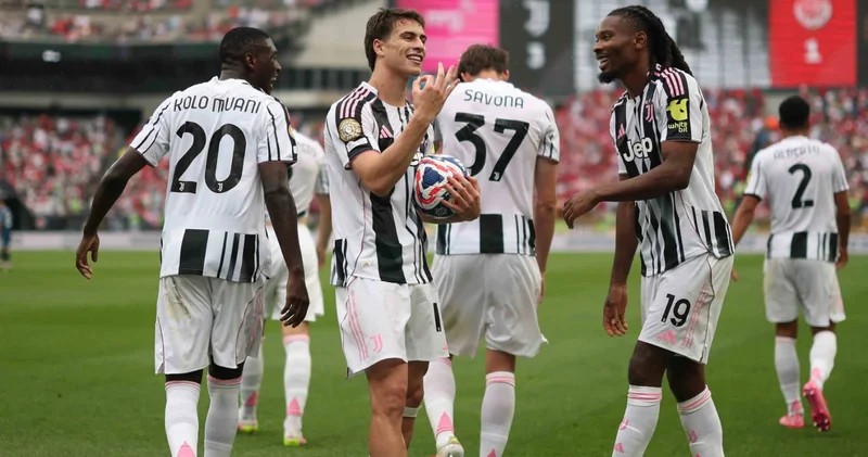 Kenan Yıldız işi şova döktü, Juventus son 16 yı garantiledi