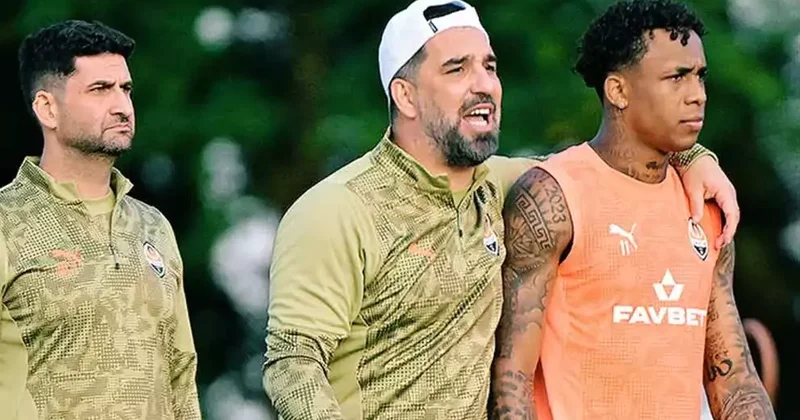 Shakhtar Donetsk antrenmanına Arda Turan etkisi Fanatik Spor Haberleri Video