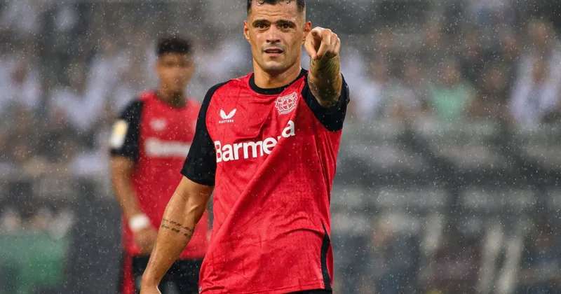Fenerbahçe ve Galatasaray peşindeydi! Xhaka 3 yıllık kontrata evet dedi