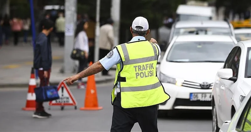 Trafikte 85 bin 842 araca/sürücüye işlem