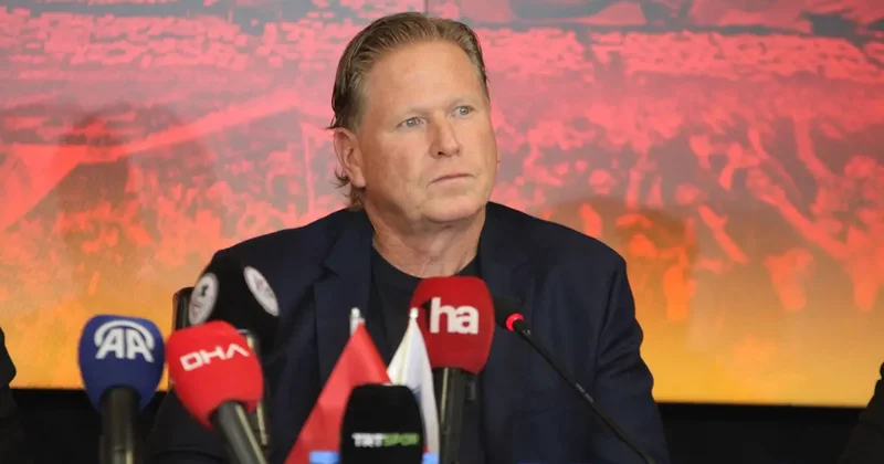 Markus Gisdol: Taraftaların izlemekten keyif alacağı bir Kayserispor oluşturmak istiyoruz Fanatik Spor Haberleri Video