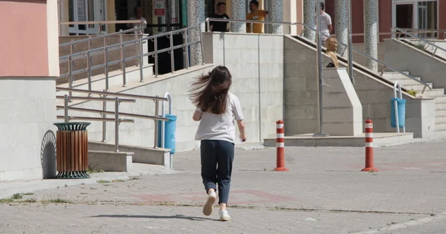 Beypazarı nda öğrenciler YKS nin ikinci oturumuna girdi Ankara Haberleri