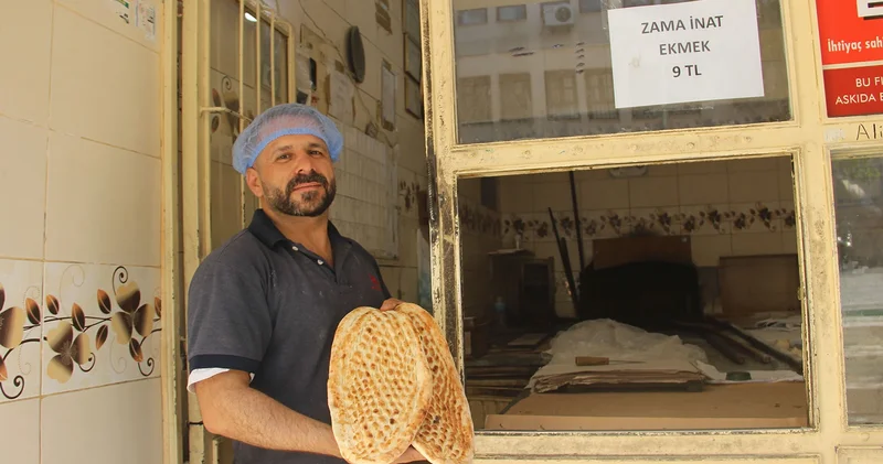 Şanlıurfa da komşularına kızan fırıncı, ekmeğe 3 lira indirim yaptı