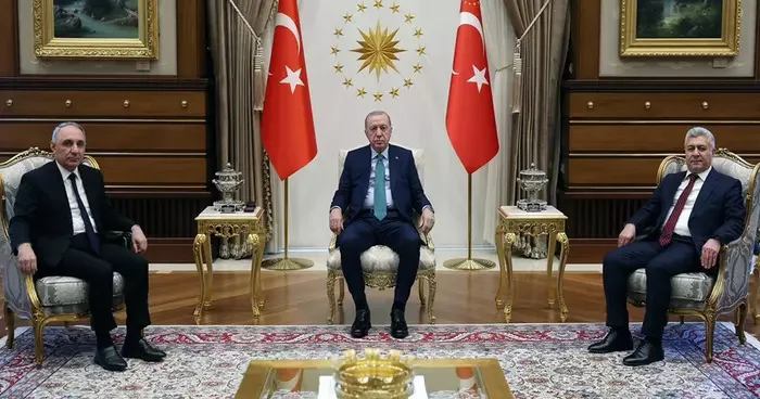 Cumhurbaşkanı Erdoğan, Azerbaycan Başsavcısı Kamran Aliyev’i kabul etti