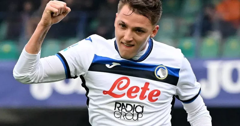 İtalya gol kralı Retegui in transfer olduğu takıma kimse anlam veremedi