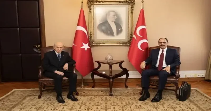 Kalın’ın yanından ayırmadığı siyah çantanın sırrı: Yakın korumalarına bile vermiyor