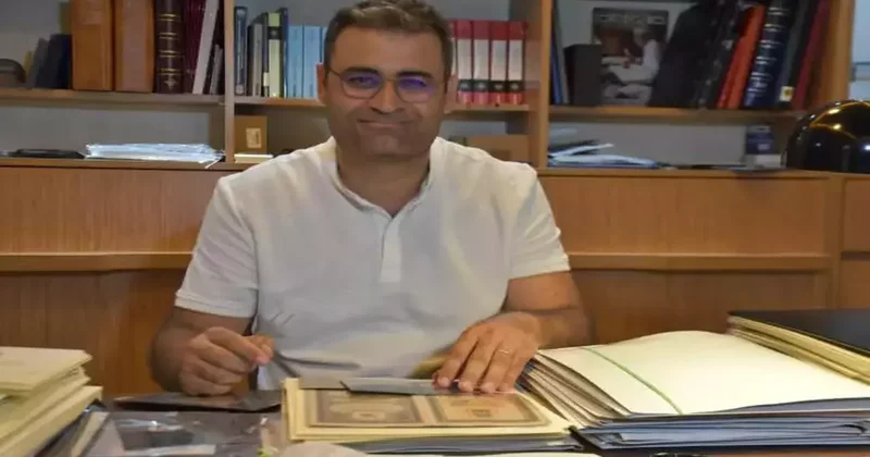Tam 15 yıldır topluyor: PTT personelinin inanması güç serveti!