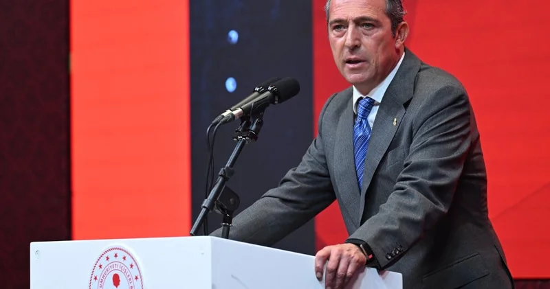 Ali Koç istedi bakan cevap verdi