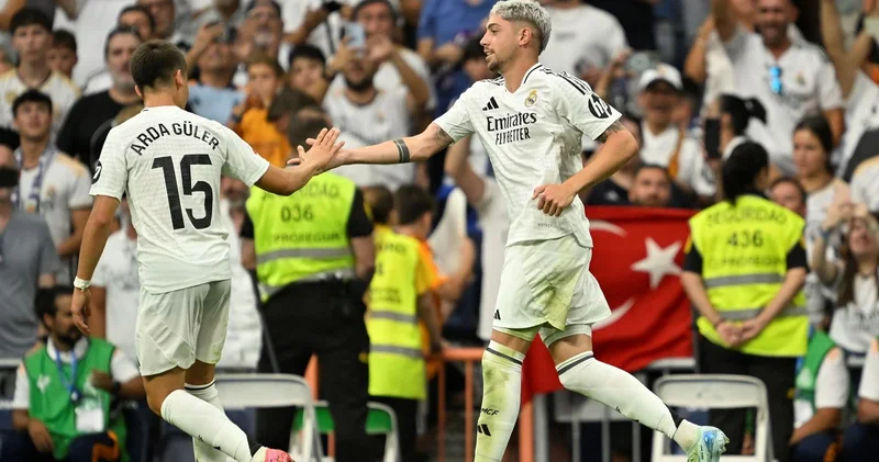 Real Madrid in yıldızı tatil için Türkiye yi seçti, Arda Güler fotoğrafların altına bakın ne yazdı