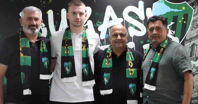 Kocaelispor, Dinamo Kiev den Oleksandr Syroya yı kadrosuna kattı