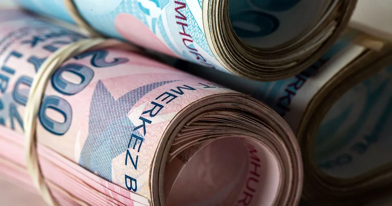 Piyasada borçlanma baskısı, yıl sonu enflasyon hedefi tutar mı?