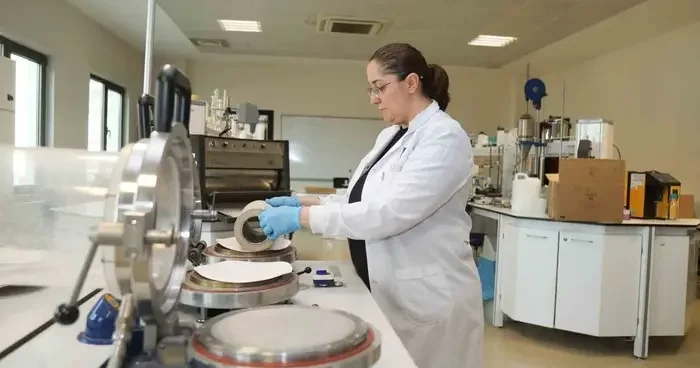 Kâğıt atıkları doğada çözünebilir saksıya dönüşecek