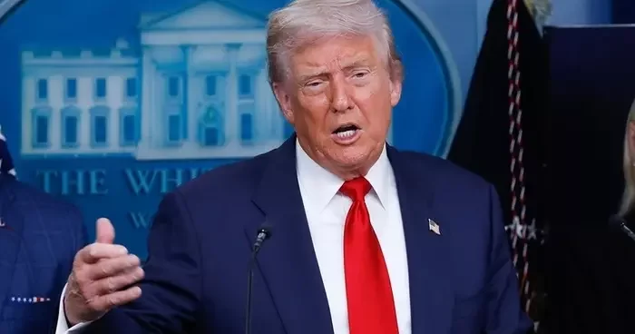 ABD Başkanı Trump tan kritik Rusya Ukrayna açılaması! İki haftayı işaret etti: Savaşı çözeriz sanıyordum ama...