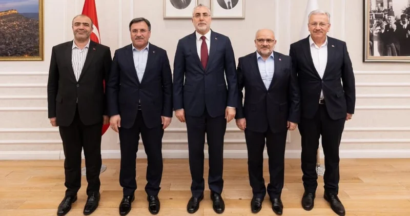 AKP milyonlarca memura 1000 lirayı reva gördü! İş Diyanet e gelince kesenin ağzını açtı