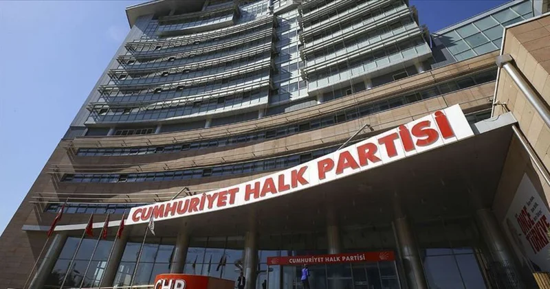 CHP Uşak İl ve Merkez İlçe yönetimleri istifa etti Son dakika haberleri