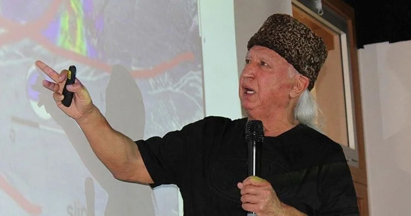 Şener Üşümezsoy dan Adalar fayı geriliyor haberleri hakkında açıklama: Aktif olan Güney Marmara fayı; Adalar fayı en az 5 milyon yıldır ölü