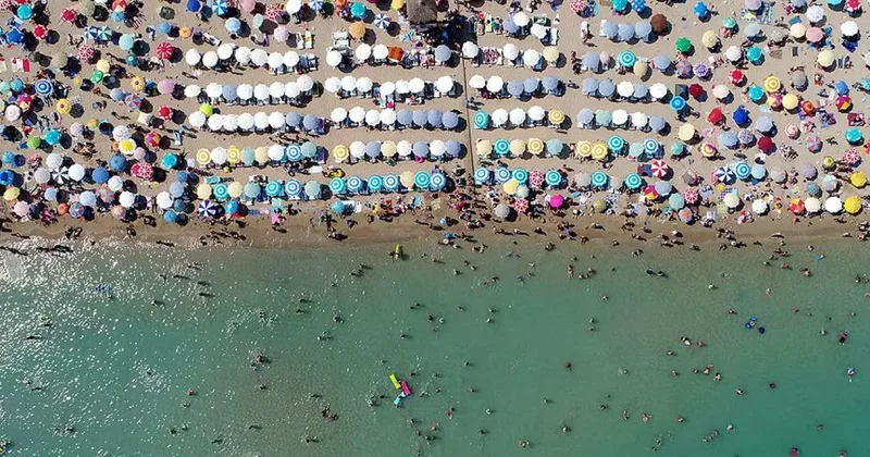 Turizmde zirve... Milyonlarca turist Türkiye ye akın etti