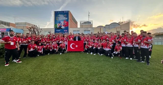 Türk Kick Boksu Avrupa’da tarihi başarıya imza attı Spor Haberleri