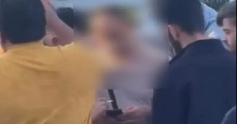 16 yaşındaki kızın fotoğrafını çekerken yakalandı! Meydan dayağından kaçamadı Sözcü Gazetesi