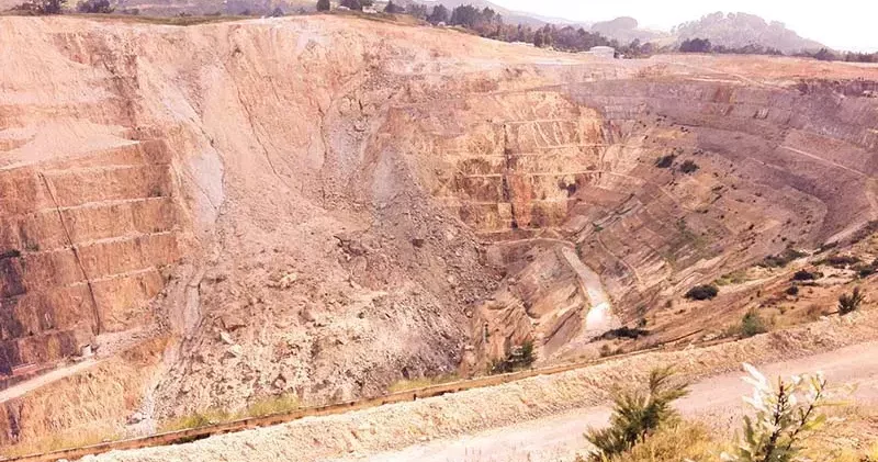 Kolombiya da madende göçük altında kalan 7 işçinin cansız bedenine ulaşıldı