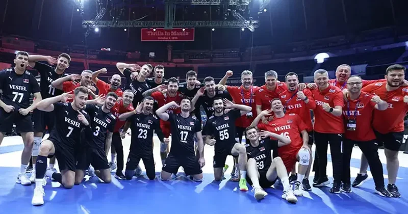 Türk voleybolu zirveye uzandı! Tarih yazıldı Voleybol Haberleri Spor