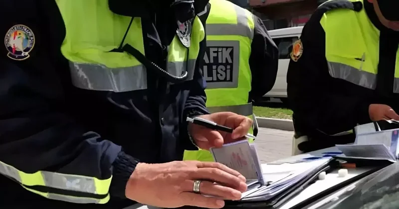 Arabada eksik varsa affı yok: 993 TL cezası var! Ne olacak deyip geçmeyin