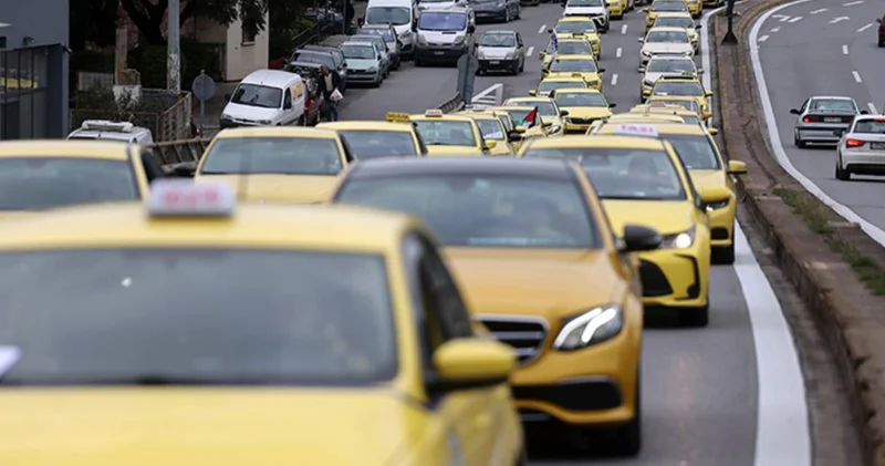 Taksiciler 18 saatlik greve gitti!