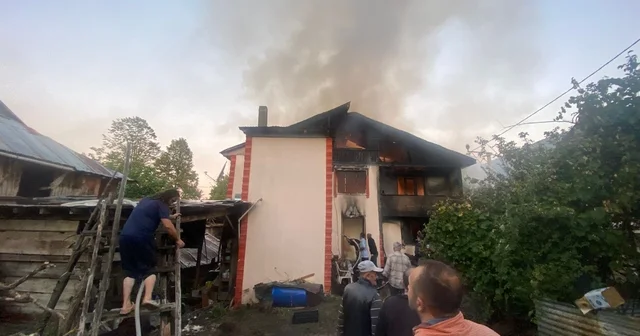 Yangında evli çift yaşamını yitirdi Bolu Haberleri