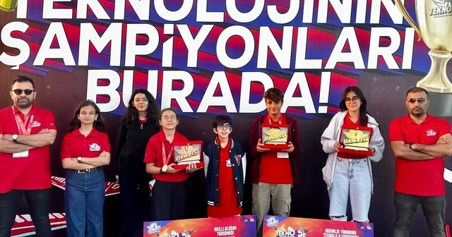 Mardinli öğrenciler, TEKNOFEST te 2 Türkiye birinciliği elde etti Mardin Haberleri