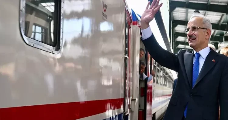 Milli hızlı tren üretiminde güneş enerjisi detayı
