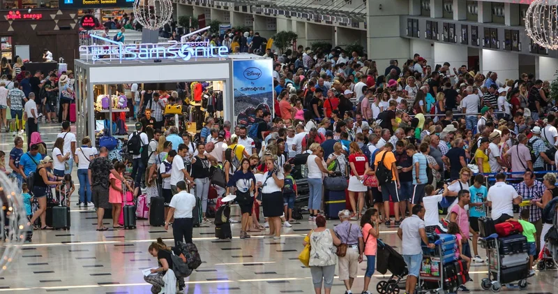 Antalya turizmi 3 milyonu geçti