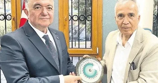 YAVUZ DONAT Terörsüz Türkiye demek...