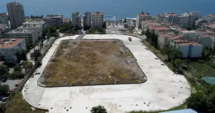 Karşıyaka nın stat isyanı