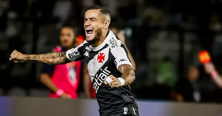 Coutinho nun röportajı sırasında silah sıktılar